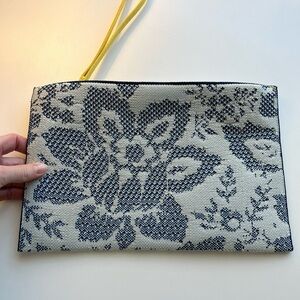 Rothy’s Jardin Essential Pouch